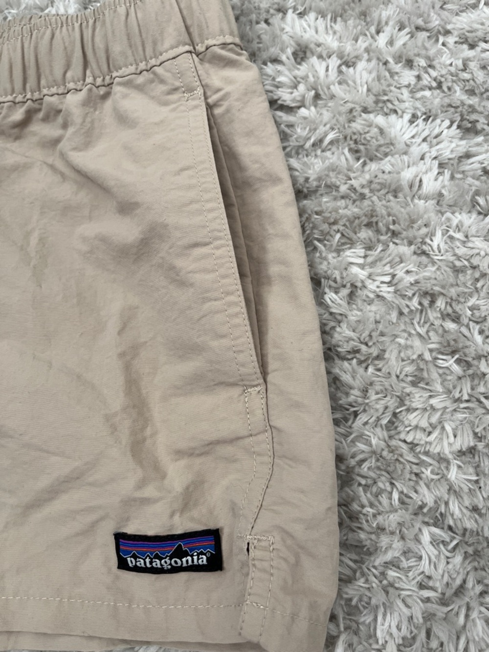 Patagonia Women’s Athletic Shorts in Light Beige - Picture 4 of 5